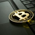 Bitcoin se u uslovima visokih kamata takmiči za status sigurne luke