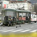 Tinejdžerki se bore za život: Oglasili se iz bolnice nakon iskakanja tramvaja u Sarajevu: "U toku su intenzivne mere…