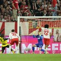 Jarčevi greškama u poraz, Dortmund umalo da ispusti tri boda