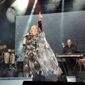 Vreme prolazi, ljubav ostaje: Vesna Zmijanac održala drugi od tri velika povodom zlatnih 50 godina karijere (foto)