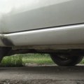 (Video) Na automobil Slaviše Slavkovića bačen Molotovljev koktel