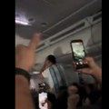 Španski pilot postao viralan: Vozio Argentince u toku finala, pa ih nasamario, euforija u avionu postala muk (video)