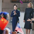 Peng Lijuen i Melanija Tramp posetile Nacionalni muzej azijske umetnosti u Vašingtonu