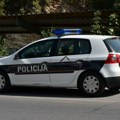 Učenik u Žepču pretio nastavnici pištoljem, pa pobegao; Otac ga predao policiji