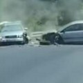 Šok snimak trenutka direktnog sudara kod Velike Plane! Vozač upalio kameru i zabeležio dramatičnu scenu, automobili…