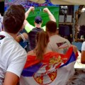 Slavlje nakon gola jovića: Ovako su navijači u Srbiji proslavili pogodak (foto/video)