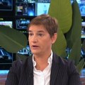 "Važnije im je šta kažu Severina i Topalko nego direktor instituta" Brnabić: Pa, dajte da i mi nešto naučimo o tom…