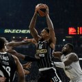 (Poluvreme) Partizan vodi, bonga igra partiju karijere: Pariz ima priključak! (video)