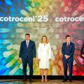 Rumuni danas biraju predsednika: Favorit ultranacionalista Simion, očekuje se drugi krug
