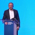 Đilas: Samo besramni Šešeljev radikal može da maturante nazove magarcima