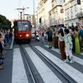 BLOG UŽIVO: Napeto u Bačkom Petrovcu: Žandarmerija stigla uoči protesta, okupljaju se građani, ali i naprednjaci