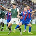 VIDEO Da li je ovo trebalo da bude penal za Partizan? Crno-beli protestovali kod sudije, on objasnio odluku