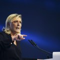Le Pen: Pred Makronom dva puta - ili ostavka ili raspuštanje parlamenta