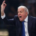 KK Partizan i Željko Obradović: Doček navijača na aerodromu i molba da ostane