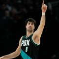 Jovićev Majami završio sezonu: Fantastični Deni Avdija odveo Portland u plej-of