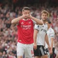 I konačno Arsenal - Fulam "razbijen", a Siti stavljen pod ogroman pritisak (VIDEO)