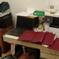 Uhapšene četiri osobe zbog sumnje da su u štampariji u Beogradu izradili 120 lažnih diploma