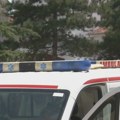 Teško povređen dečak na koga je pala metalna konstrukcija u Mladenovcu