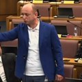 Knežević raskrinkao Spajića: "Rekli ste da nemate srpsko državljanstvo, a imali ste" VIDEO