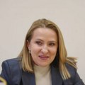 Paunović kaže da je vest o apoteci u Peći neistina,pita da li stvarno ima neko toliko moćan u Srbij
