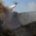 Požari u Grčkoj: situacija u Peli poboljšana, požar u Salamini i dalje besni
