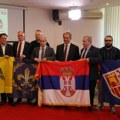 “NATO ne želi treći front i to je prilika za Beograd”: Evropski ekstremni desničari pozvali Srbiju da “oslobodi…