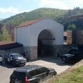 Peti dan od ubistva trojice Srba "Novosti" u Banjskoj: U selu muk, meštani i dalje zaključani, specijalci proveravaju teren…