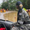 Snimci jake oluje u Australiji, ima poginulih: 100.000 domova bez struje, stiže još jače nevreme