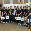 Pohvale i zahvalnost na prijemu odbojkaša „Dubočice“ kod gradonačelnika Leskovca