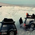Naučnike zaprepastio ogroman krater u Rusiji: Sibirska "vrata pakla" šire se neverovatnom brzinom (video)