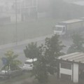 Koja je najbolja zaštita vozila od grada? Stručnjaci savetuju kako da sačuvato automobil od nevremena