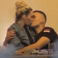 Они су први пар у "Елити 9": Богати Рус смувао цимерку! Напустили журку, па се осамили - Пљуштали пољупци