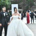 "Muž me je odveo u striptiz bar": Pevačica iznenadila sve izjavom: "Nisam želela da im ostavim bakšiš tamo"