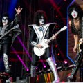 Član grupe KISS imao saobraćajnu nezgodu: Izgubio svest za volanom