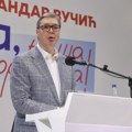 Vučić: "Izgradnja saobraćajnice 'Smajli' suštinska za ovaj deo Srbije"; "Do 2030. rešićemo pitanje vode"