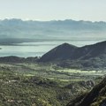 Tragedija na Skadarskom jezeru: Jedan mrtav, drugi uspeo da ispliva, a za trećim se traga