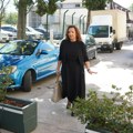 Pevačica nakon razvoda ostala na ulici i bez dinara! Bivši muž joj uzeo svu imovinu, preživela dramu, a ovaj estradni par joj…