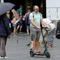 Beograd će rentirati električne trotinete i bicikle