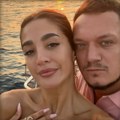 Ljubav cveta! Pogledajte kako Anđela i Gastoz provode vreme nakon pomirenja: Oko njih more i idila, sve im je potaman