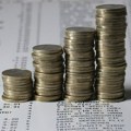 Građani i privreda bankama duguju 4.757,19 milijardi dinara