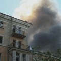 Najmanje osam ljudi povređeno u ruskom bombardovanju Kijeva i Odese
