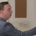 Naš profesor Miloš među najboljima u Evropi: Predaje fiziku i đaci ga obožavaju: "Svi ga volimo, nikom nije mrsko da ide na…