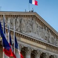 Francuska bez dodatnog poreza za velike kompanije