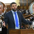 Ako „raskine“ s Vučićem, Šapić računa na podršku ove 4 desničarske stranke iz opozicije: Evo ko iz topa kaže…