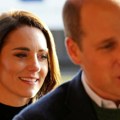 Краљевска породица: Принц и принцеза од Велса „невероватно дирнути" подршком јавности