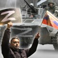 Novi tajni simbol na ruskoj vojnoj opremi: Na tenkovima primećena dosad neviđena oznaka, stručnjaci objasnili o čemu je…