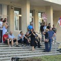 SNS skupovi protiv blokada sutra u 100 gradova i opština, među njima i Vlasotince
