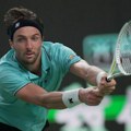 Rinderkneš pobedio Medvedeva i plasirao se u finale mastersa u Šangaju
