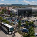 Sve više građana iz juga Srbije ide u Gnjilane zbog šopinga: „Autobusa je svakog vikenda sve više, ali ne zbog svetinja”…