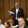 Bačulov: Gradonačelnikova supruga zastupa javna preduzeća, sumnjamo na sukob interesa, Mićin: Porodica se ne dira